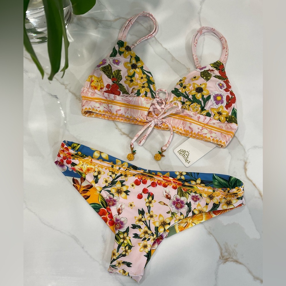 Agua Bendita Bikini